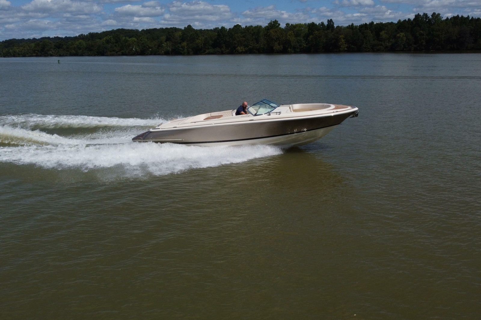 2019 Chris-Craft Launch 30