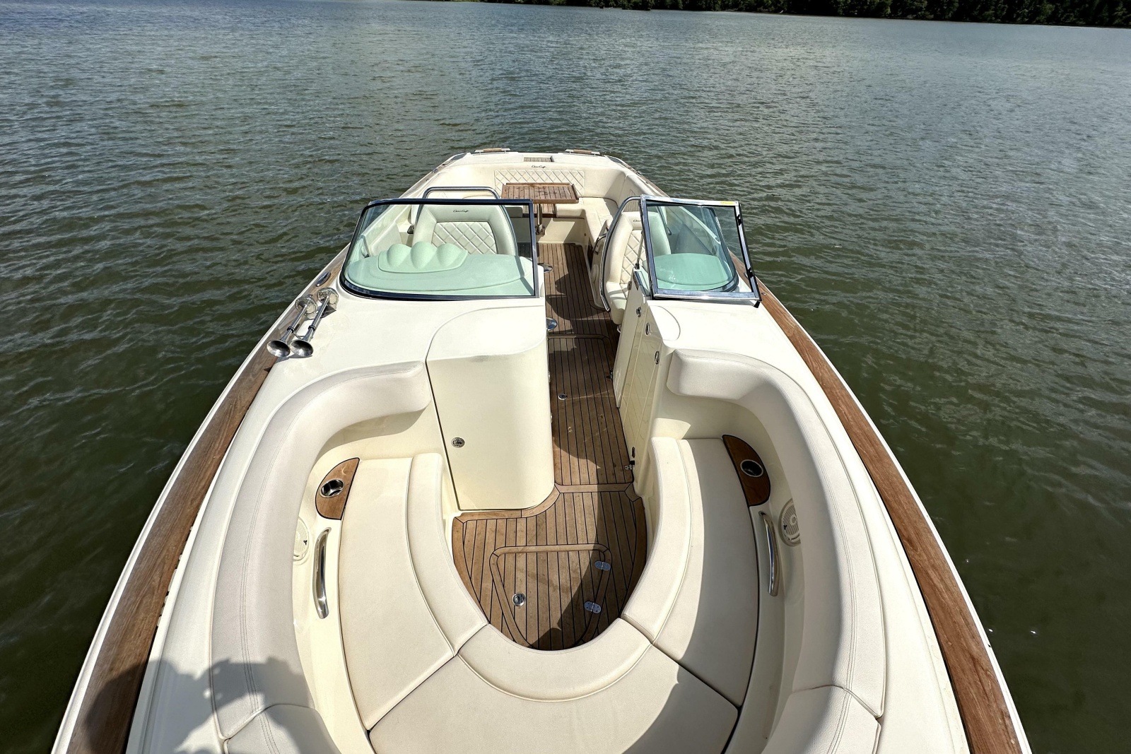 2019 Chris-Craft Launch 30