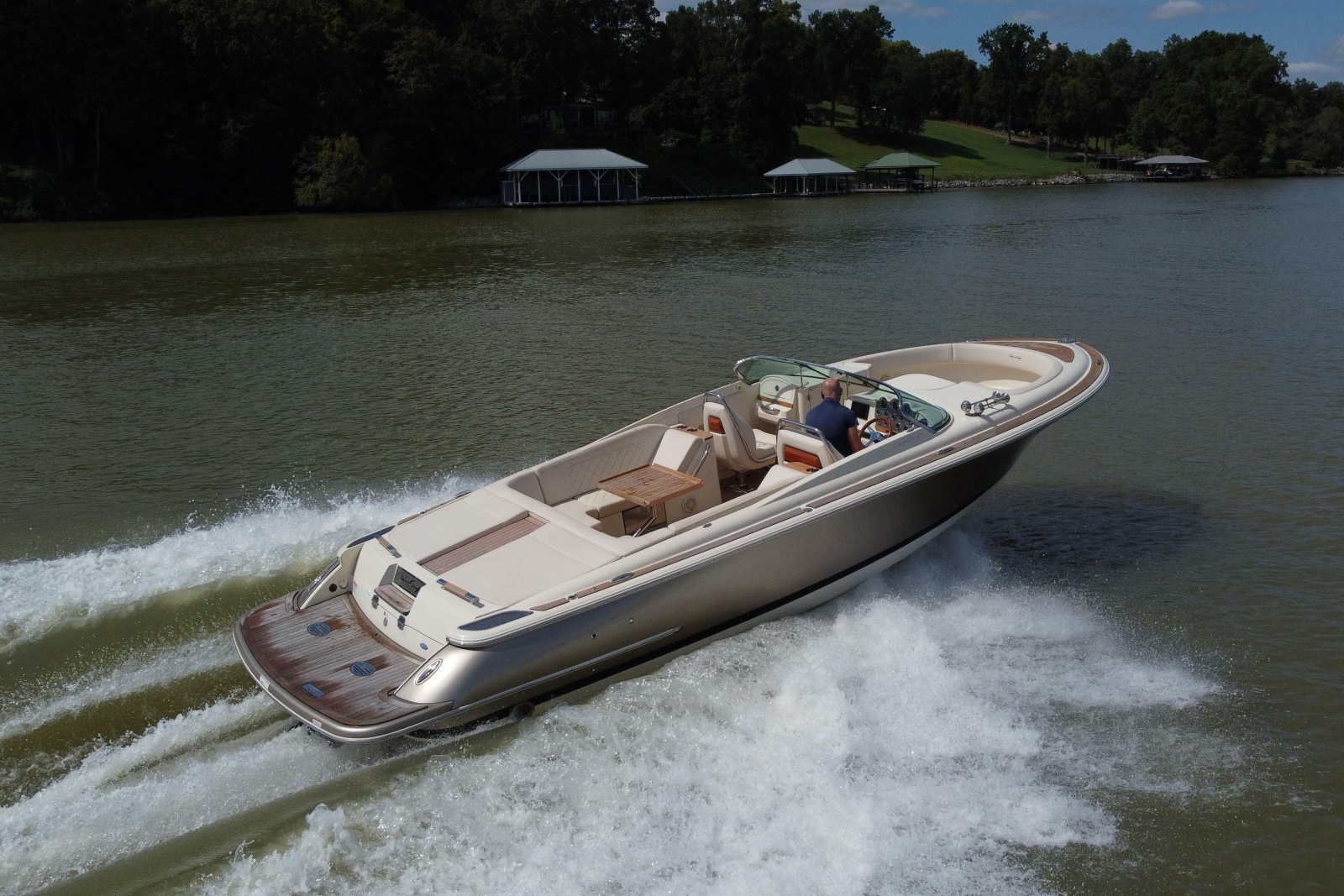 2019 Chris-Craft Launch 30