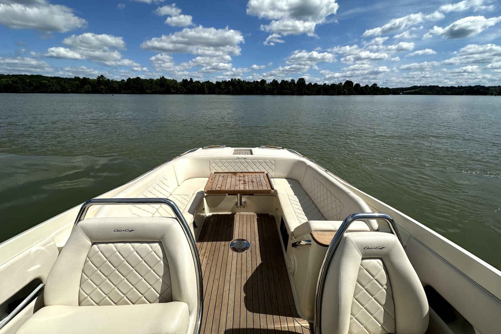 2019 Chris-Craft Launch 30