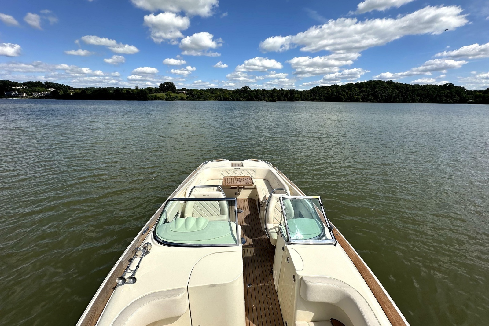 2019 Chris-Craft Launch 30