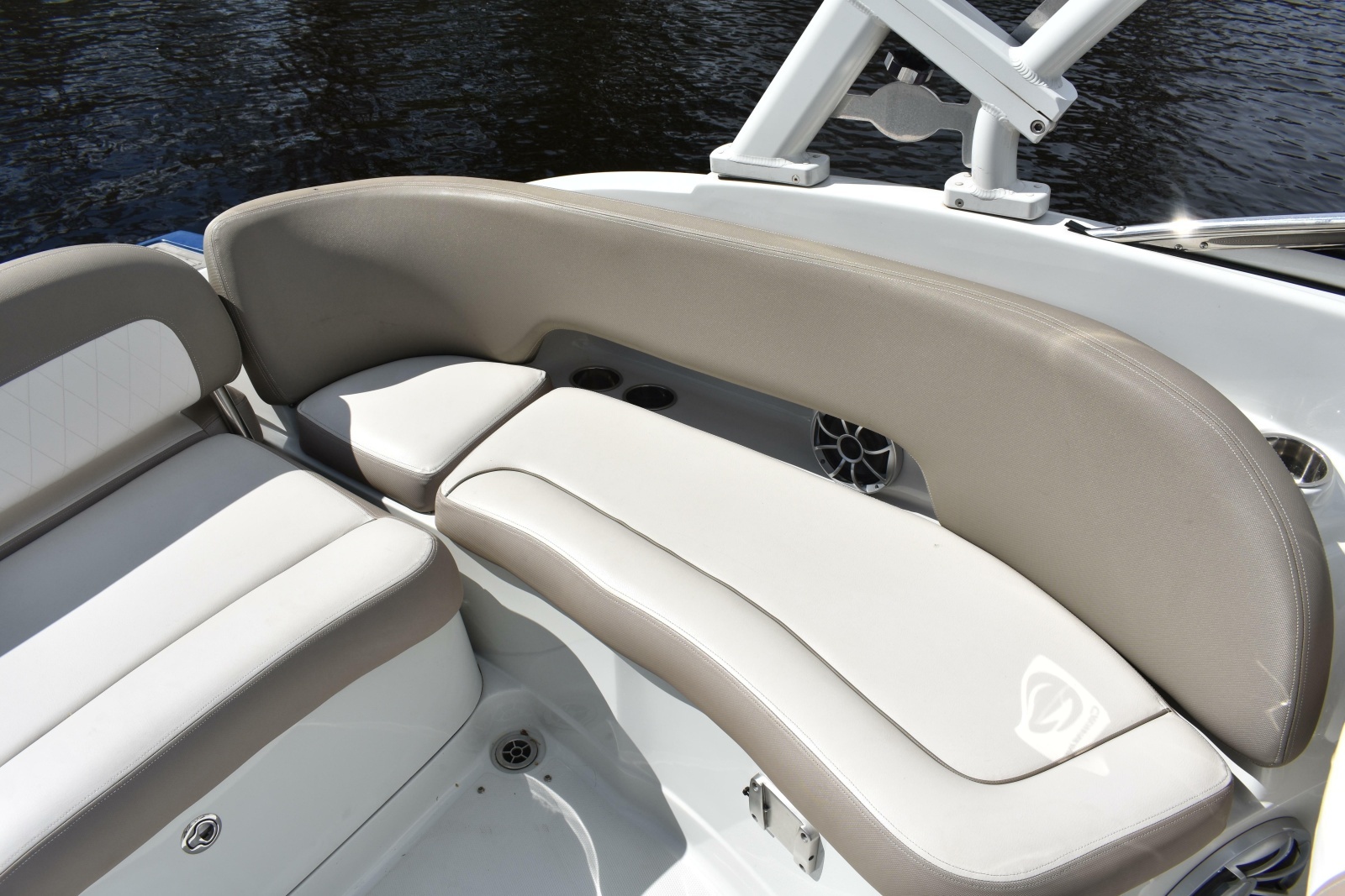 2019 Crownline Eclipse E255 SURF