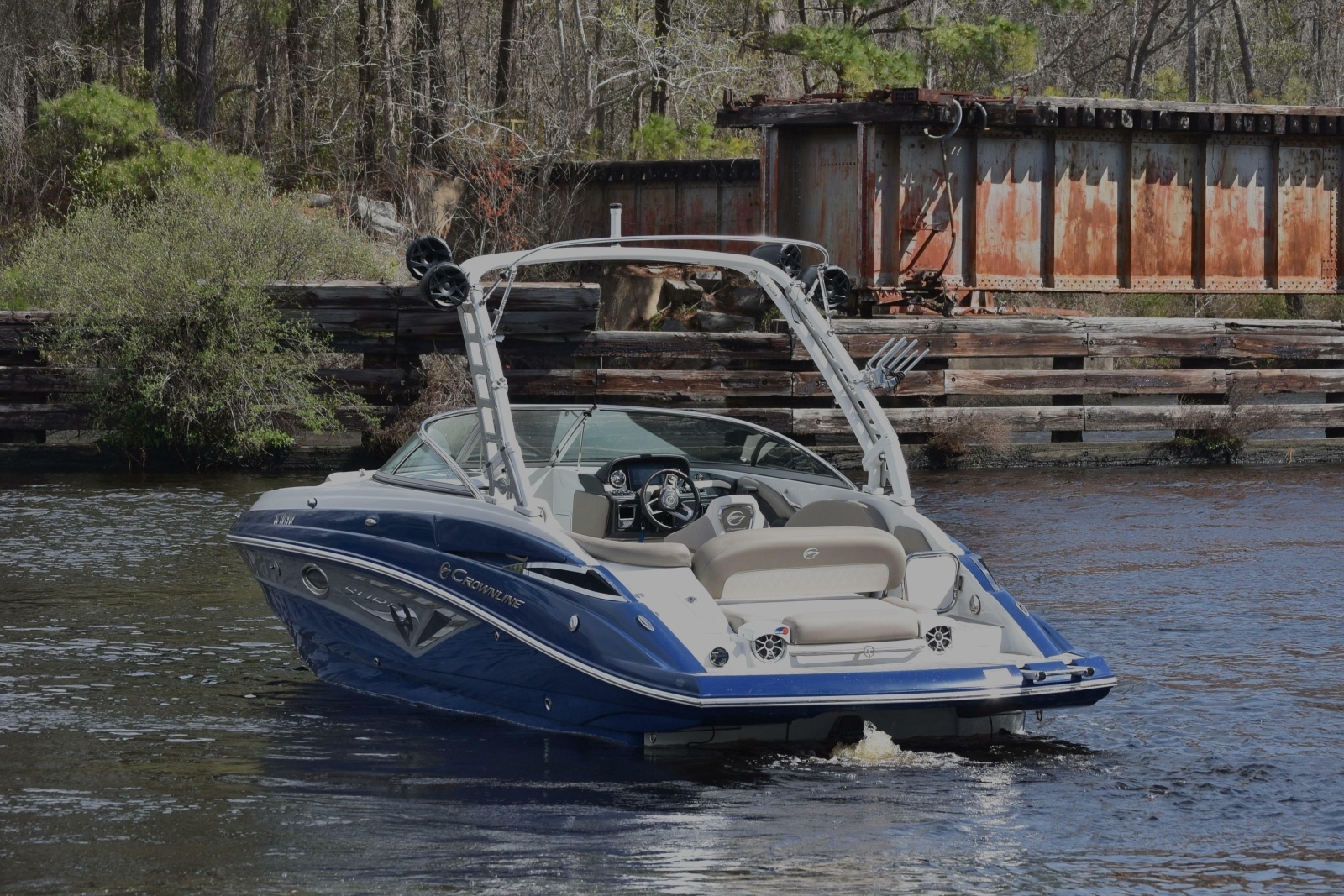 2019 Crownline Eclipse E255 SURF