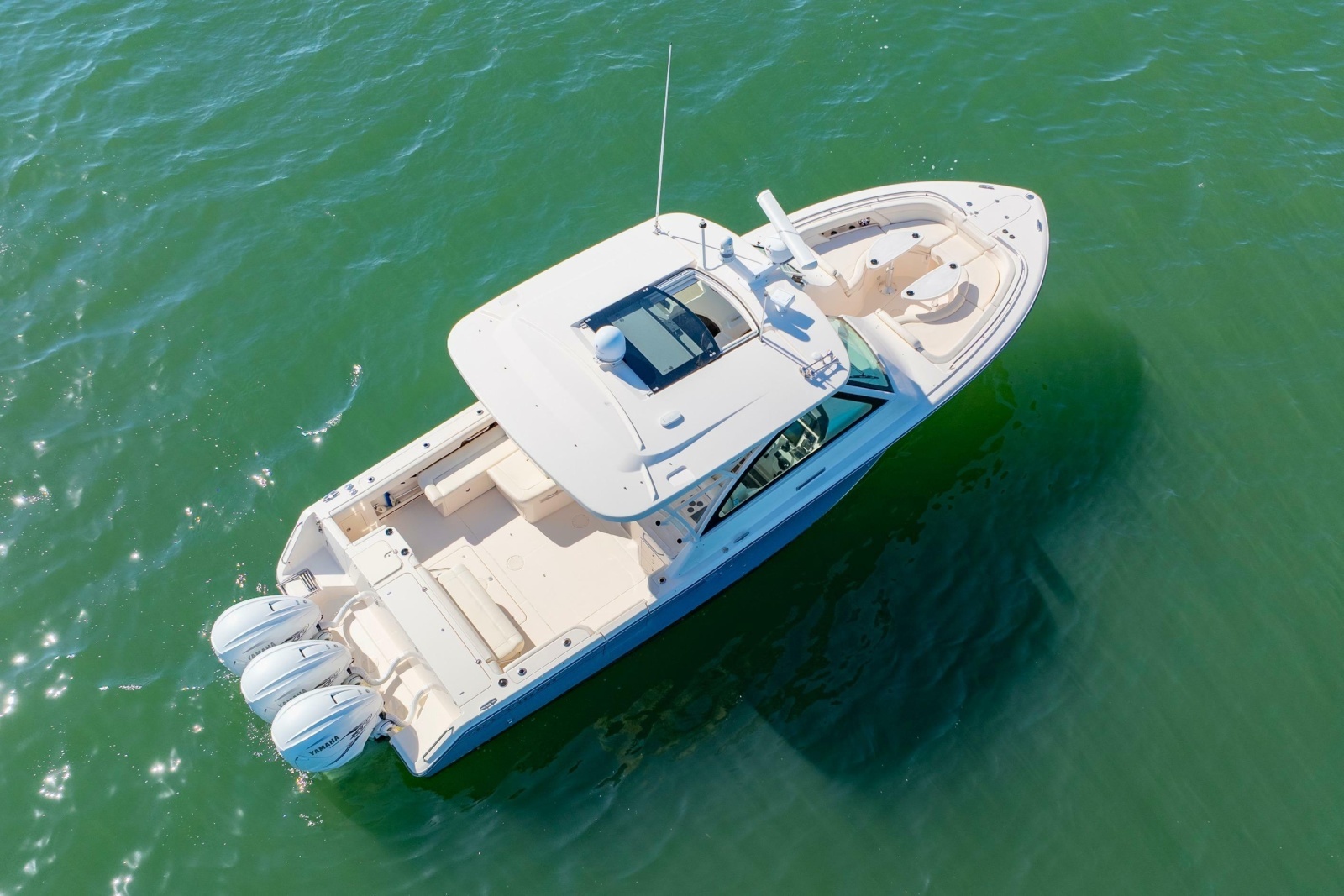 2019 Grady-White Freedom 375