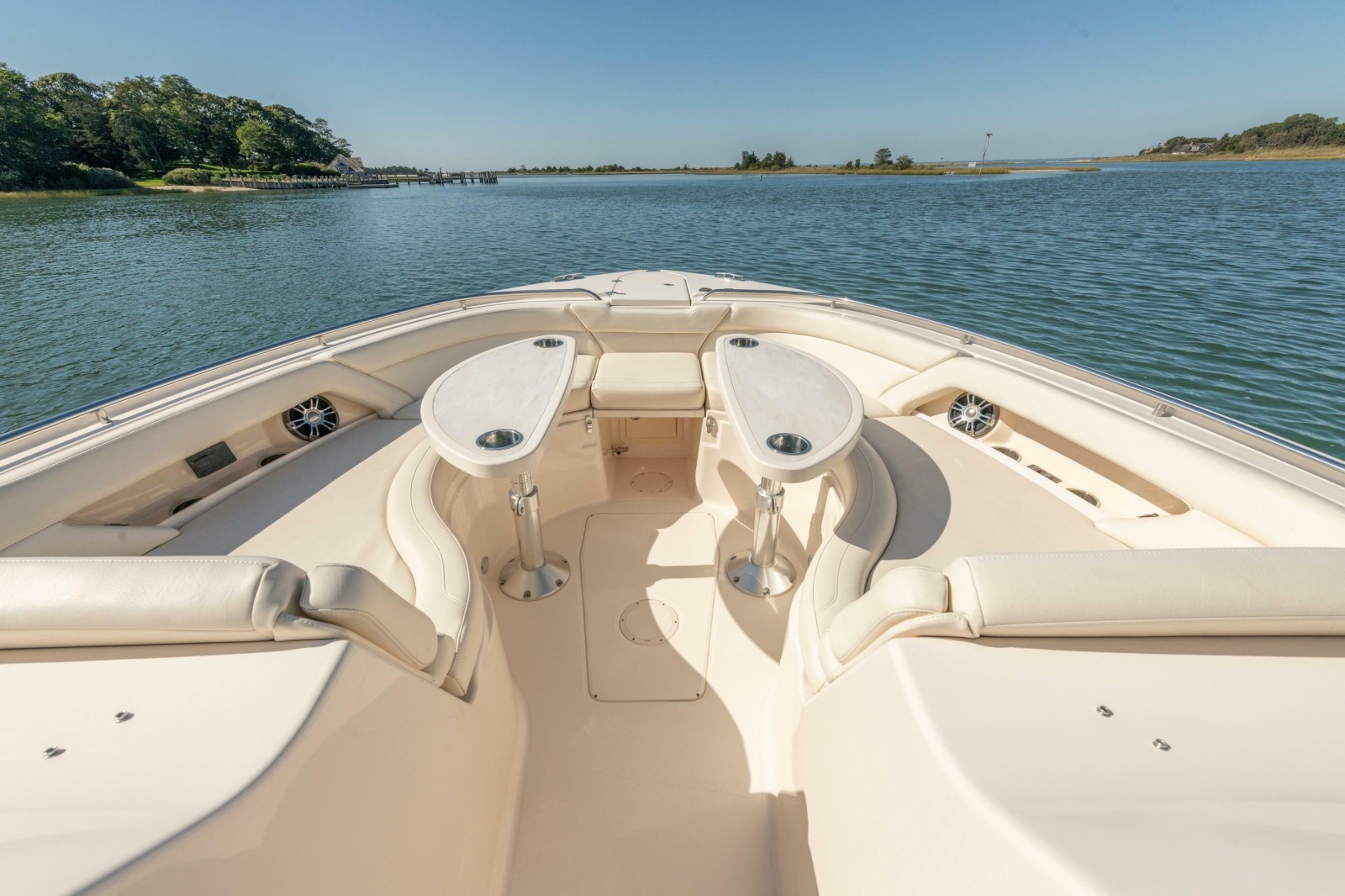2019 Grady-White Freedom 375