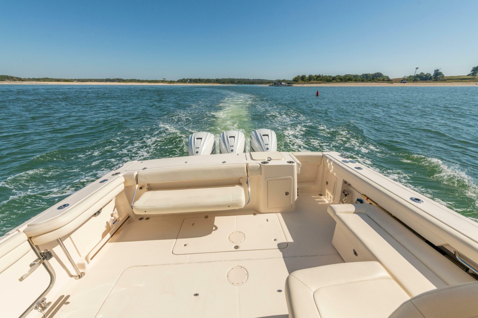 2019 Grady-White Freedom 375