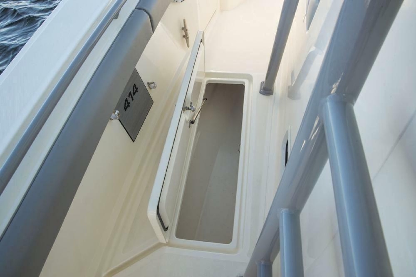 2019 Mako 414 Center Console