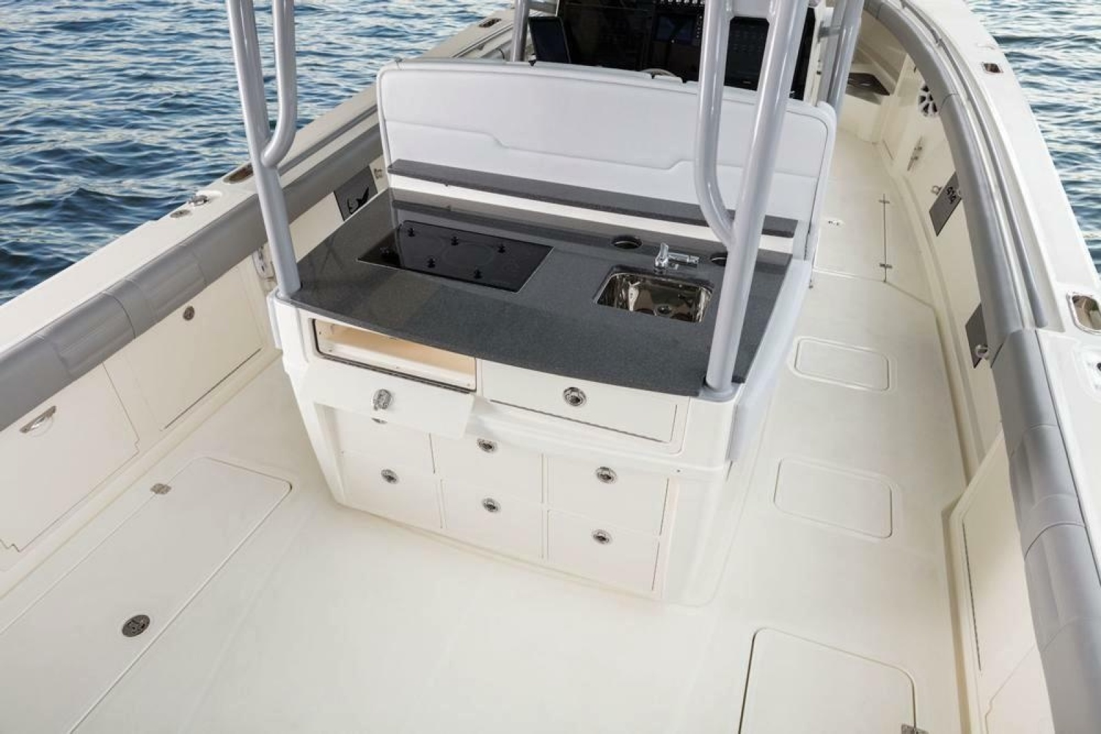 2019 Mako 414 Center Console