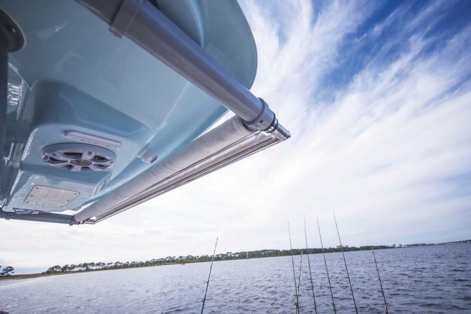 2019 Mako 414 Center Console