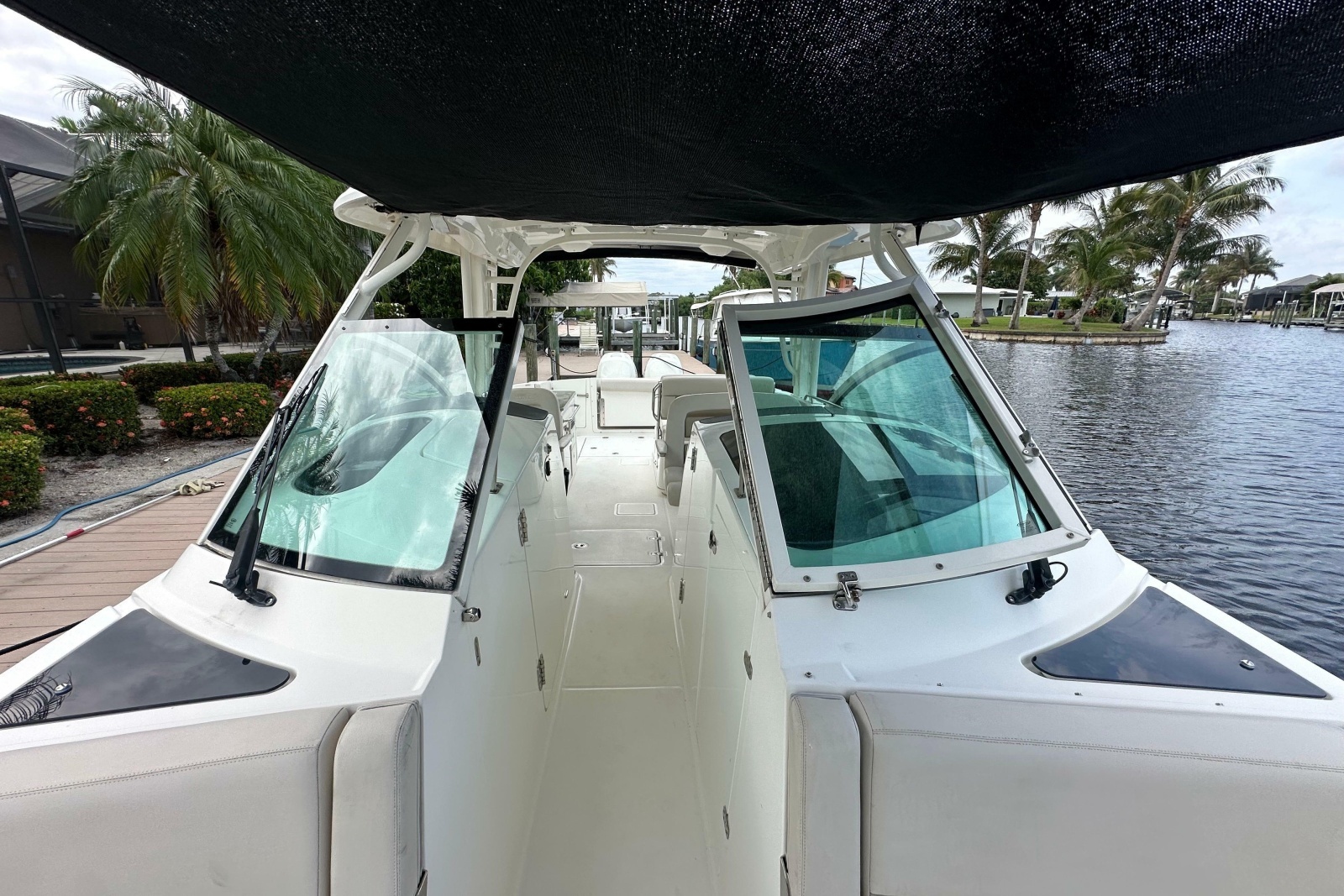 2018 Boston Whaler 320 Vantage