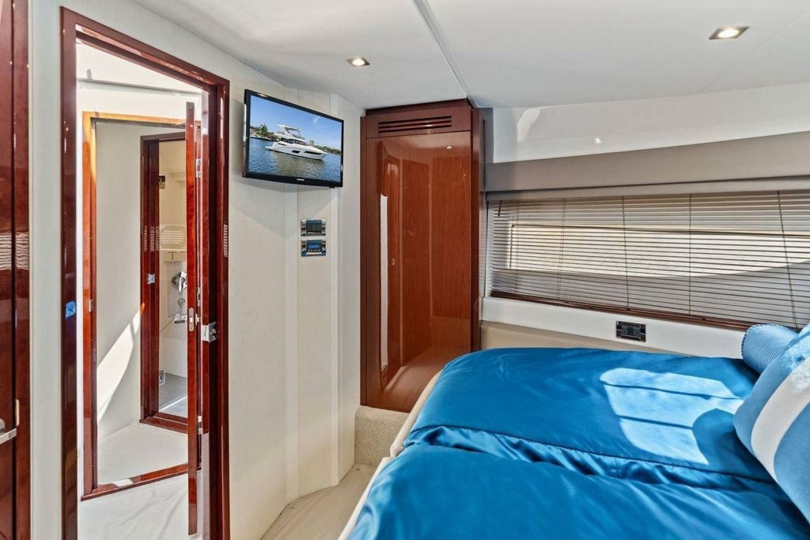 2018 Sea Ray Fly 460