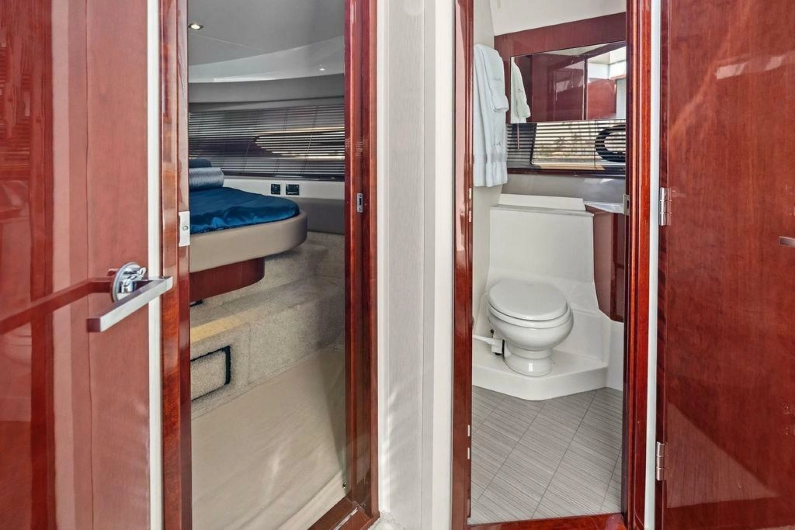 2018 Sea Ray Fly 460