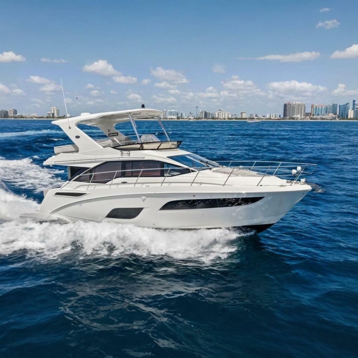 2018 Sea Ray Fly 460