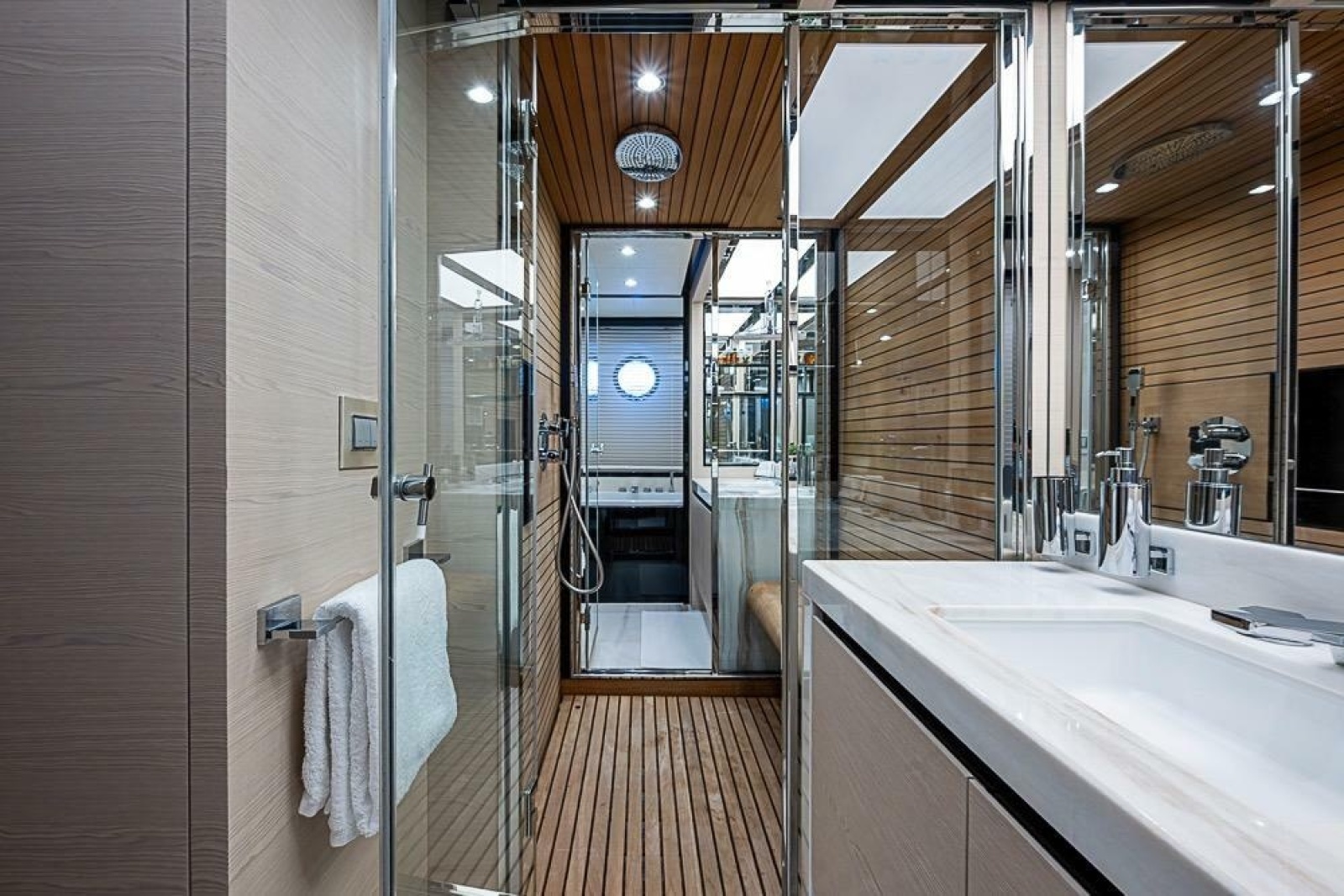 2017 Azimut 80