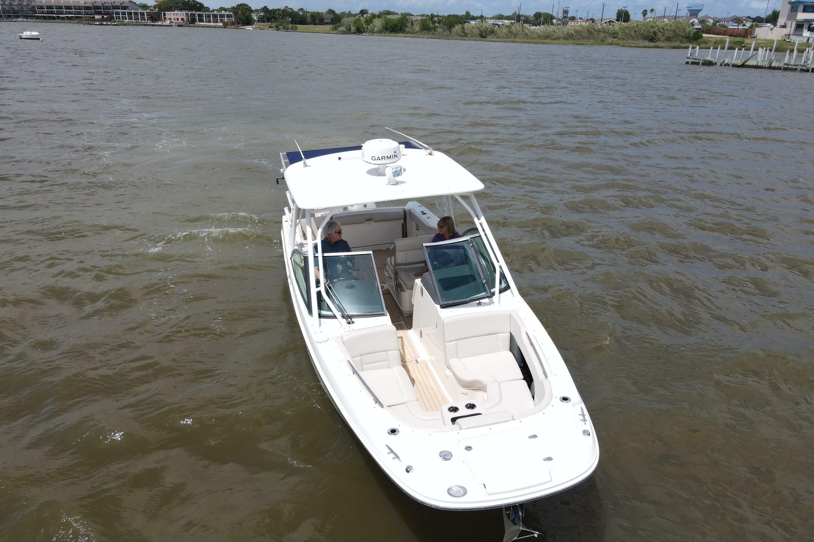 2017 Boston Whaler 270 Vantage