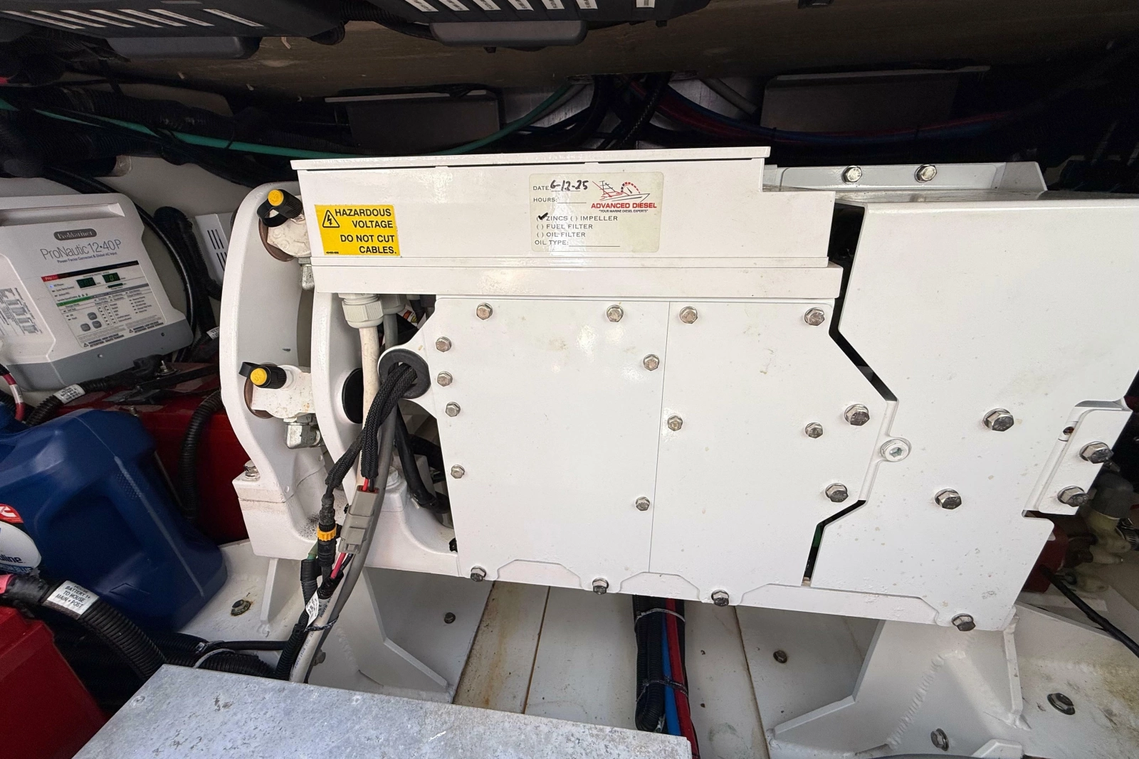 2017 Boston Whaler 420 Outrage