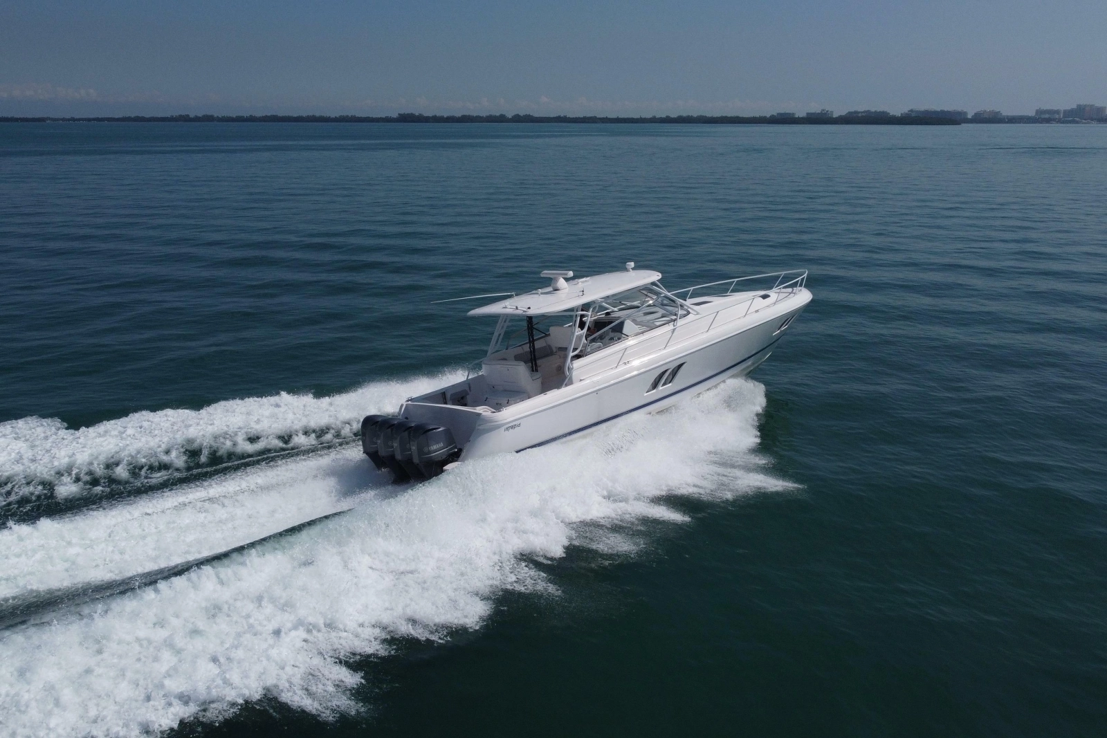 2017 Intrepid 475 Sport Yacht