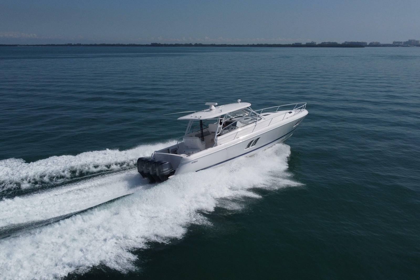 2017 Intrepid 475 Sport Yacht