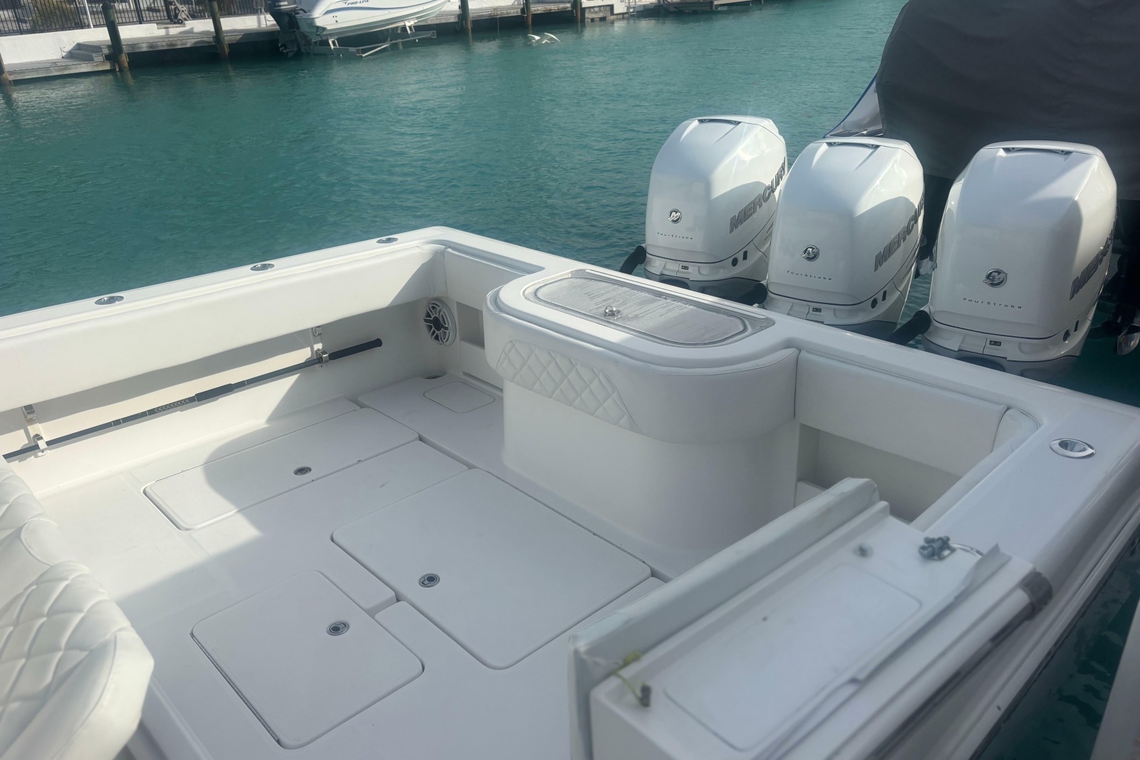 2017 Invincible 39 Open Fisherman