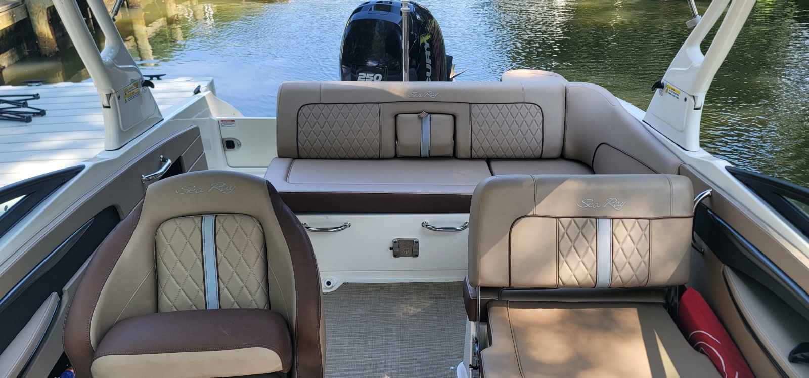 2017 Sea Ray SDX 240 Outboard