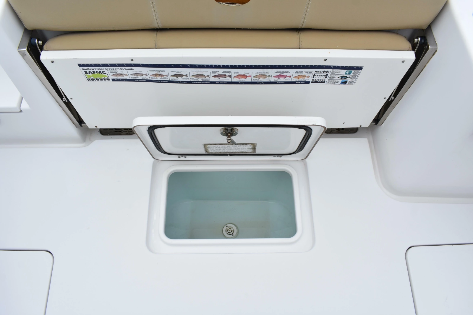 2017 Sportsman Open 312 Center Console
