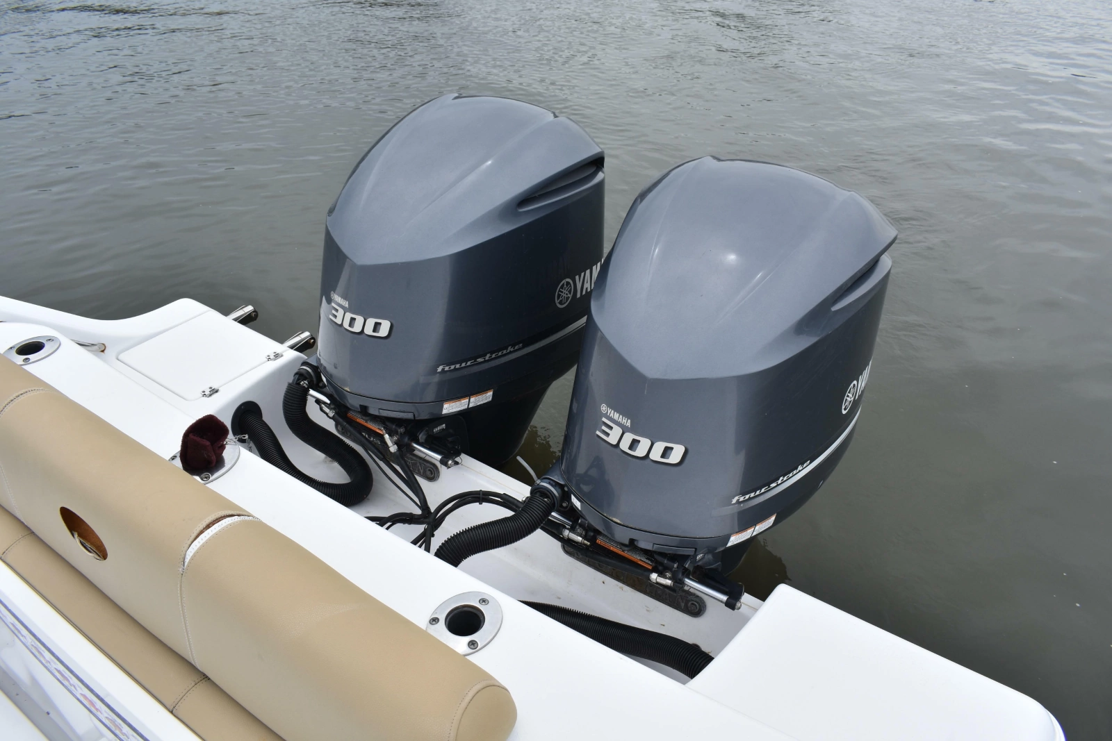 2017 Sportsman Open 312 Center Console