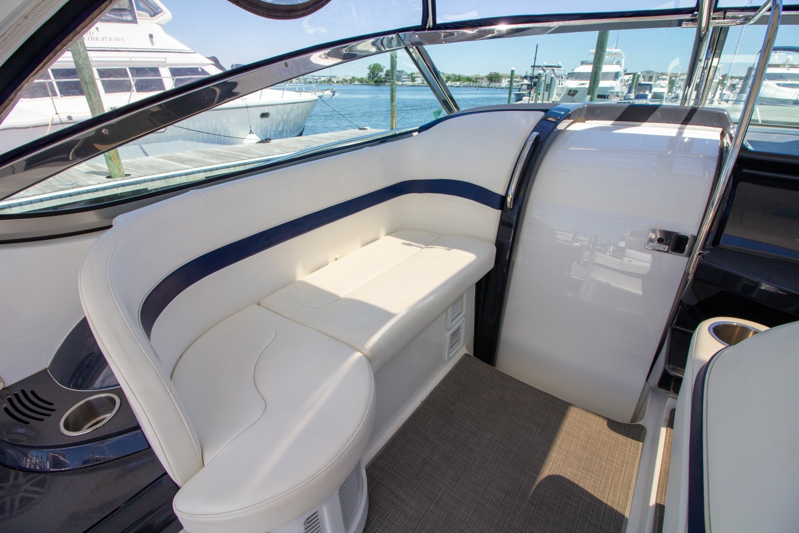 2016 Formula 40 Performance Cruiser
