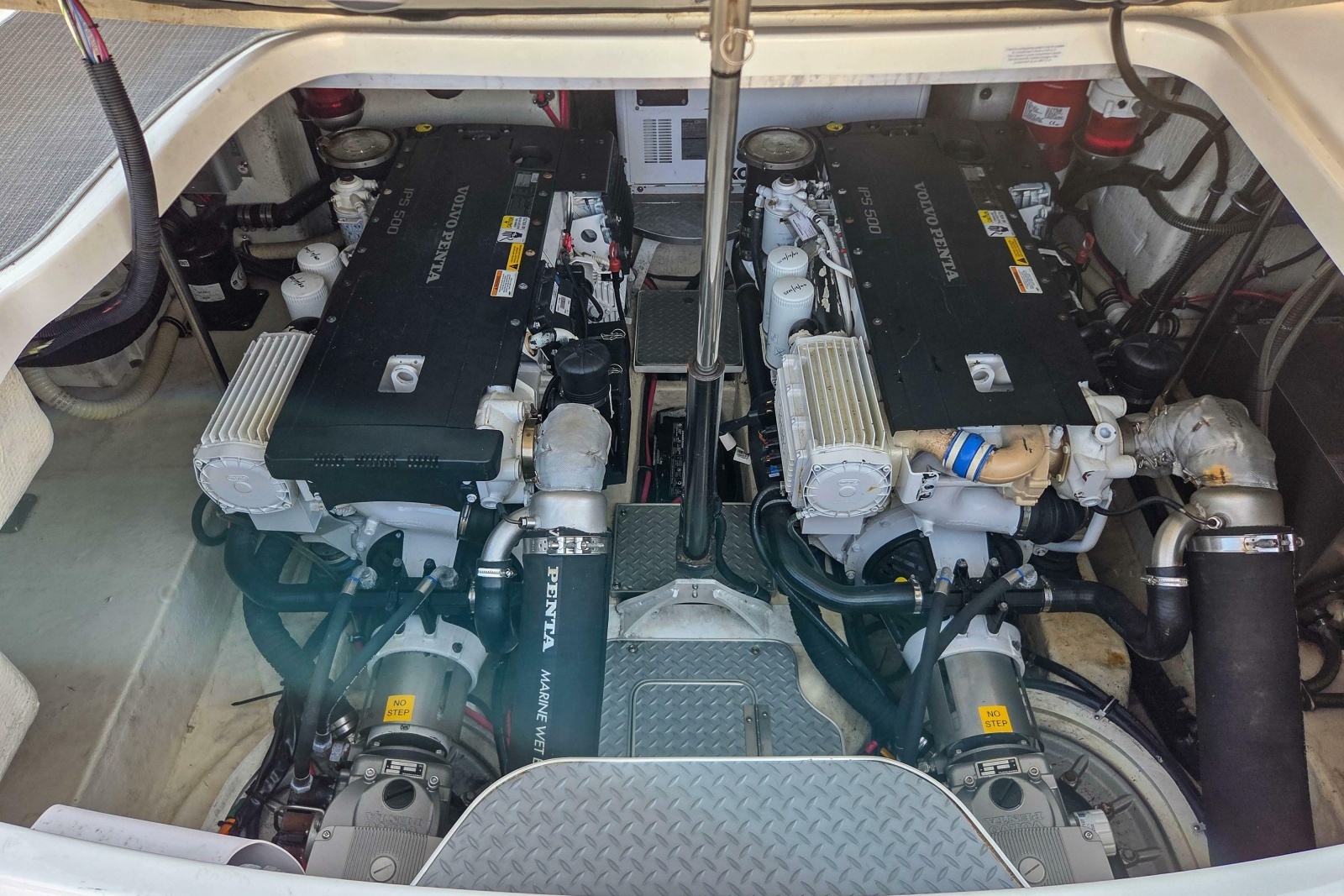 2016 Formula 40 Performance Cruiser