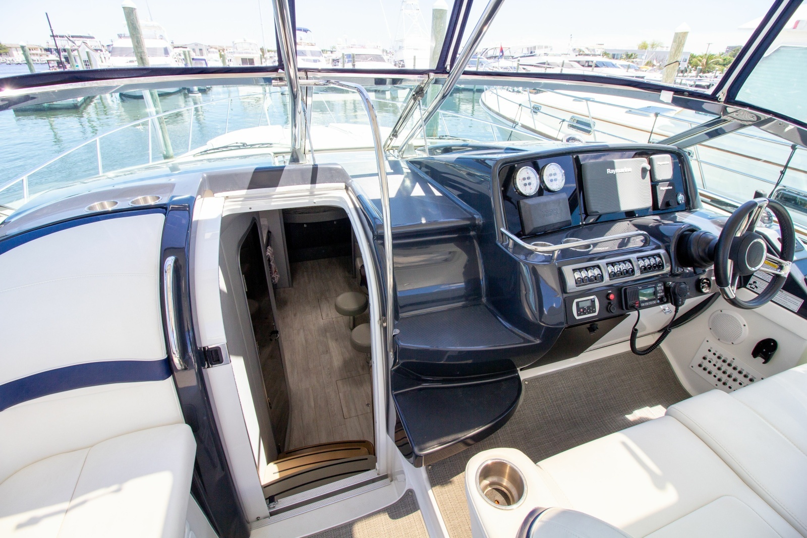 2016 Formula 40 Performance Cruiser