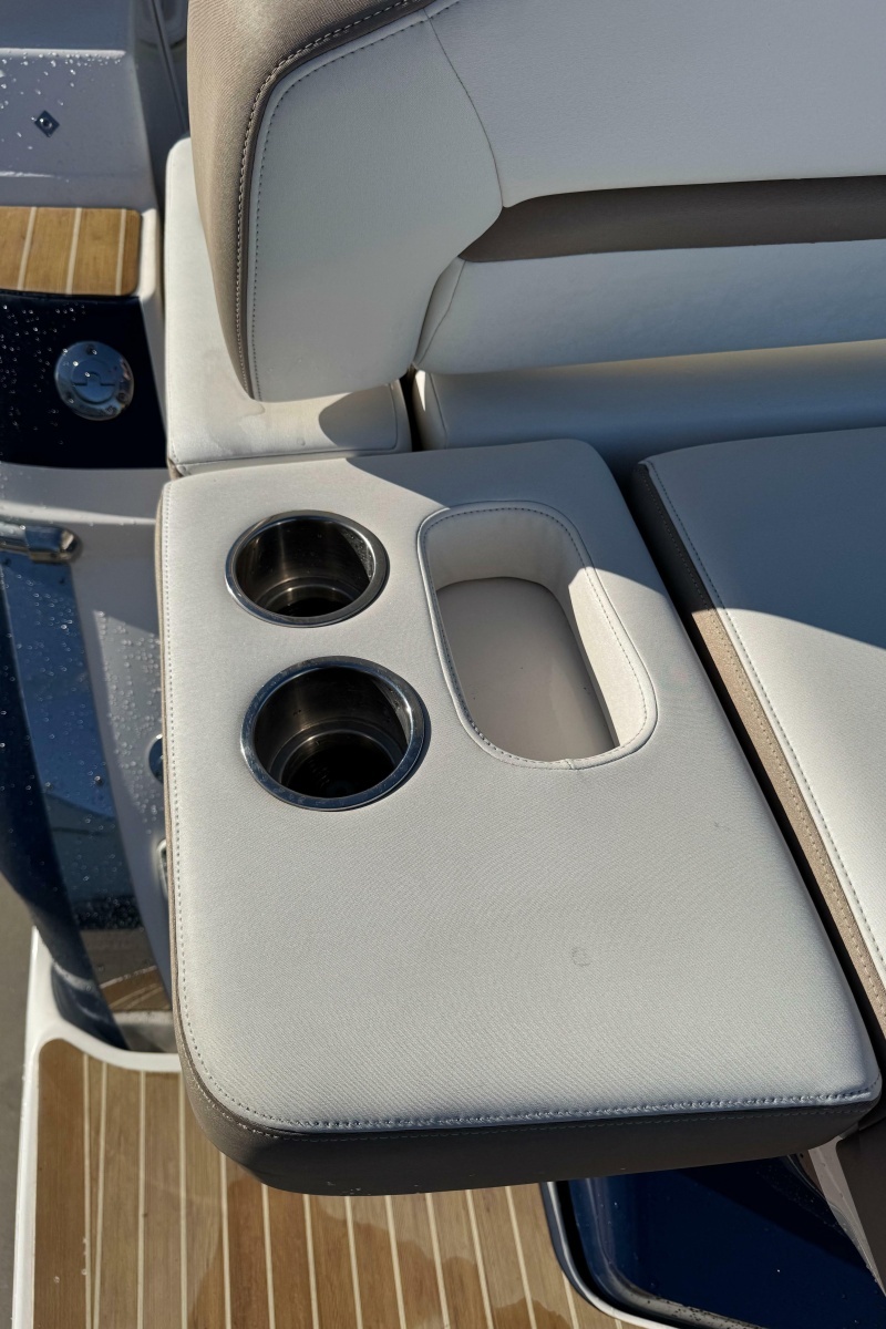2016 Regal 35 Sport Coupe
