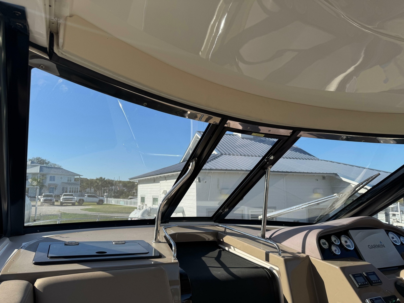 2016 Regal 35 Sport Coupe