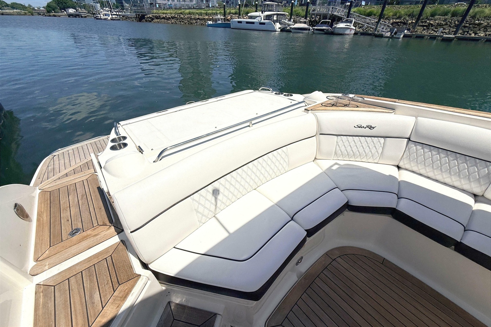 2016 Sea Ray SLX 350
