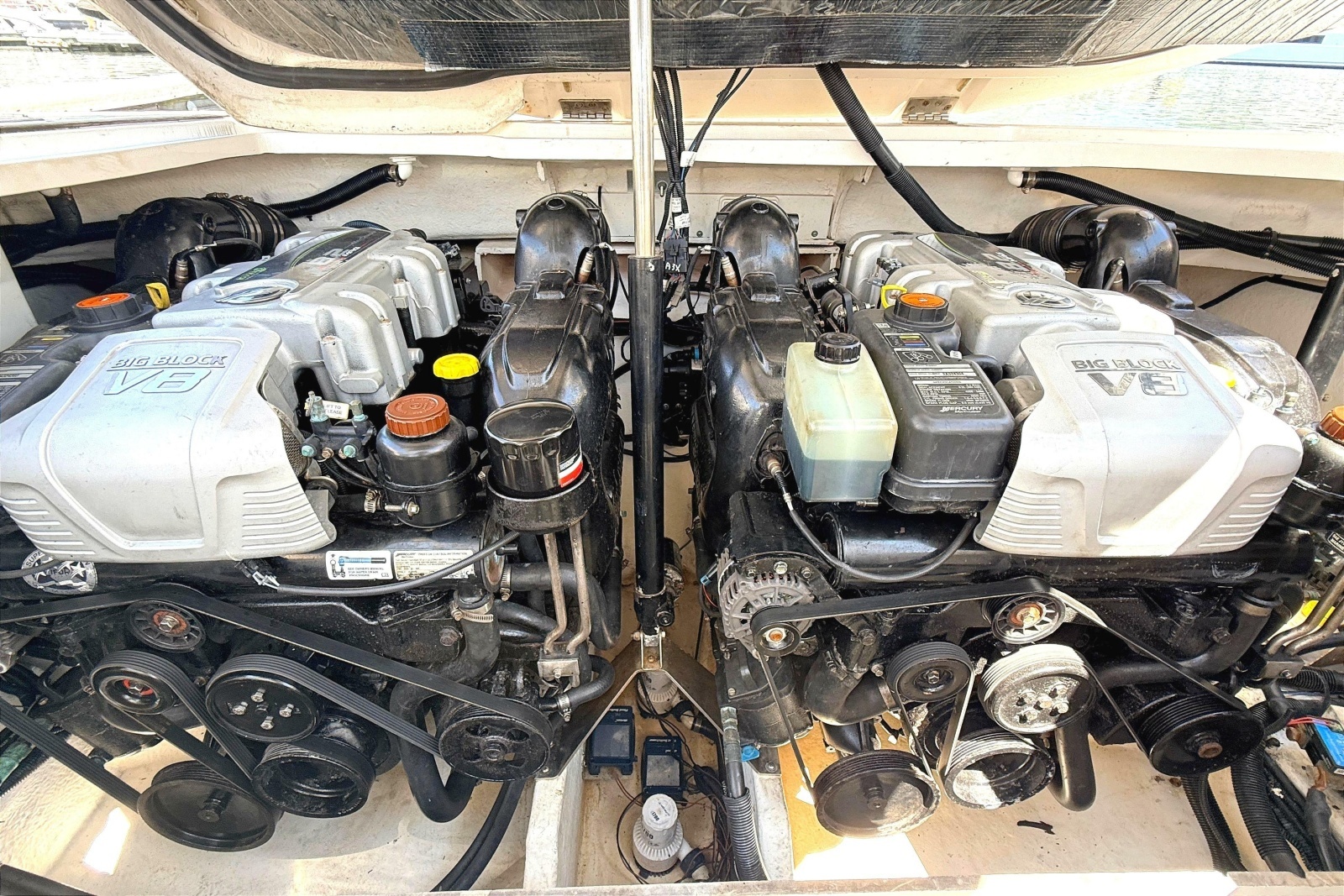2016 Sea Ray SLX 350
