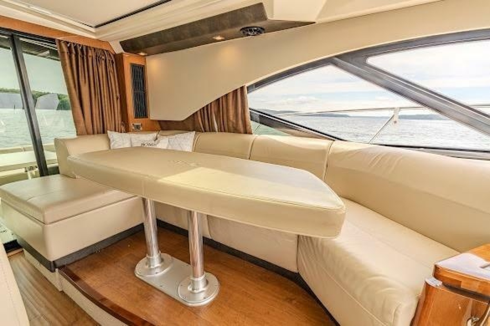 2016 Sea Ray Sundancer 510