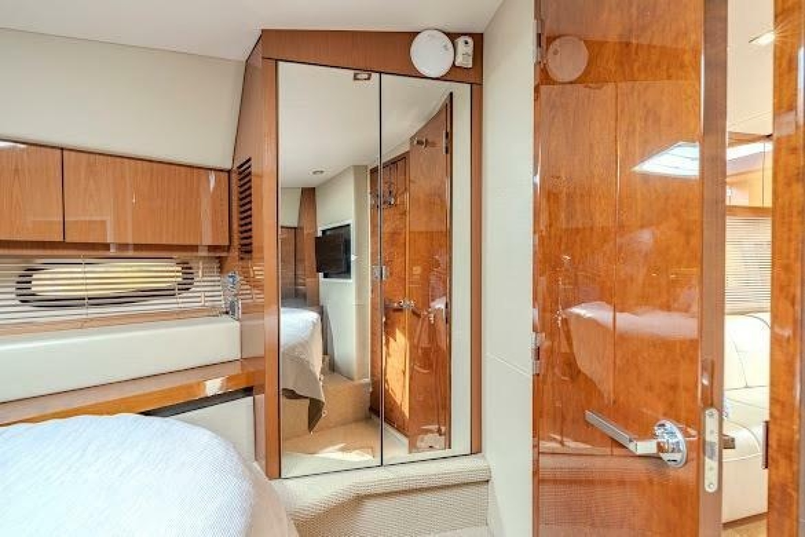 2016 Sea Ray Sundancer 510