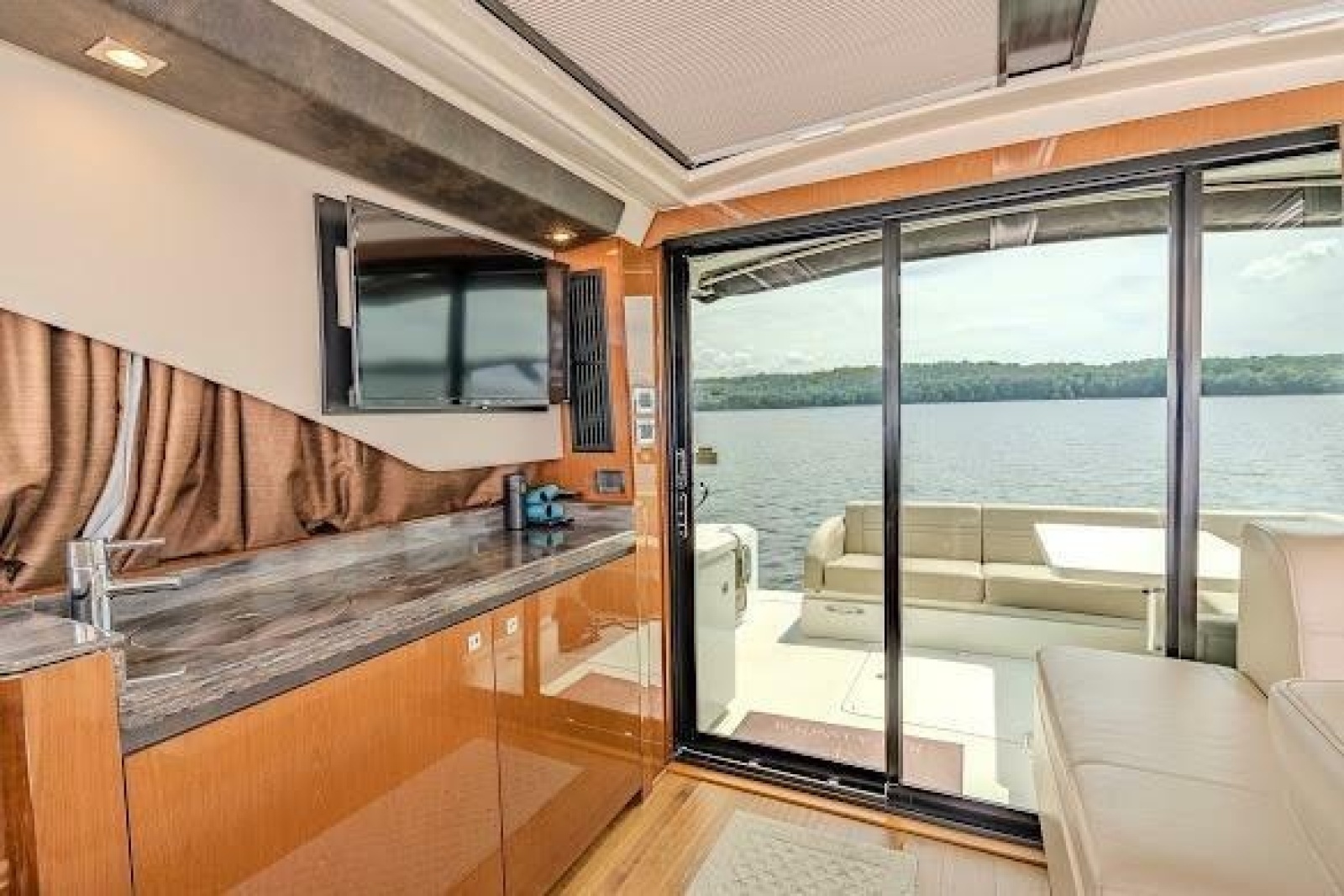 2016 Sea Ray Sundancer 510