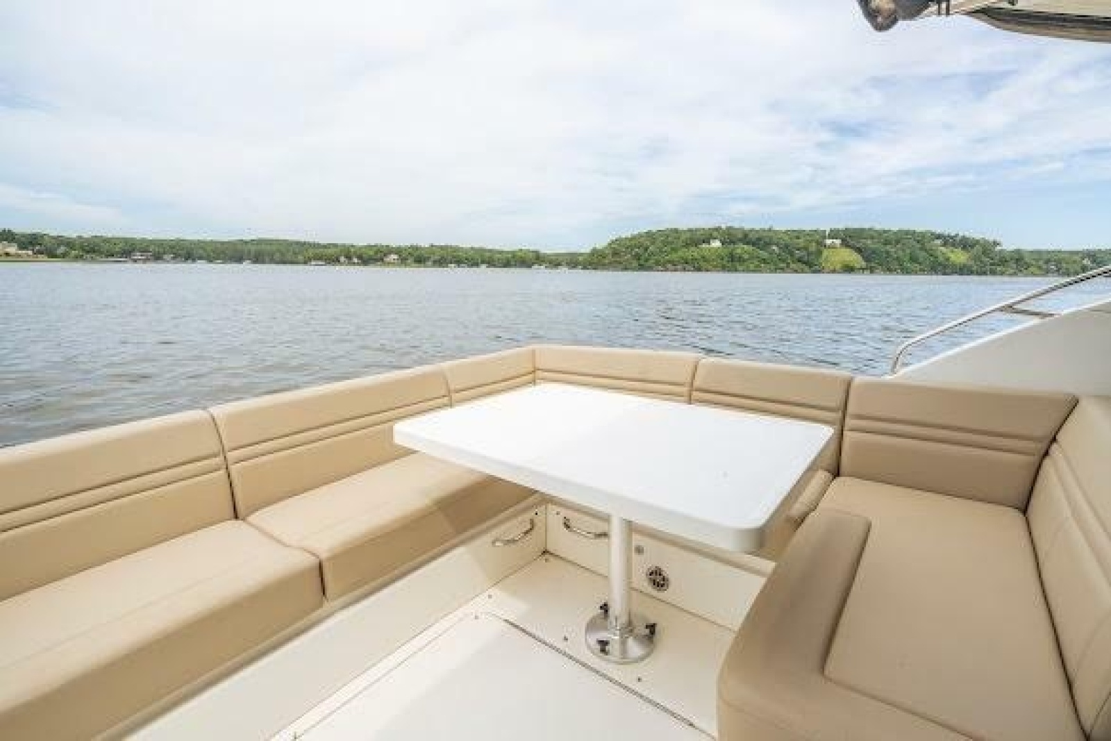 2016 Sea Ray Sundancer 510