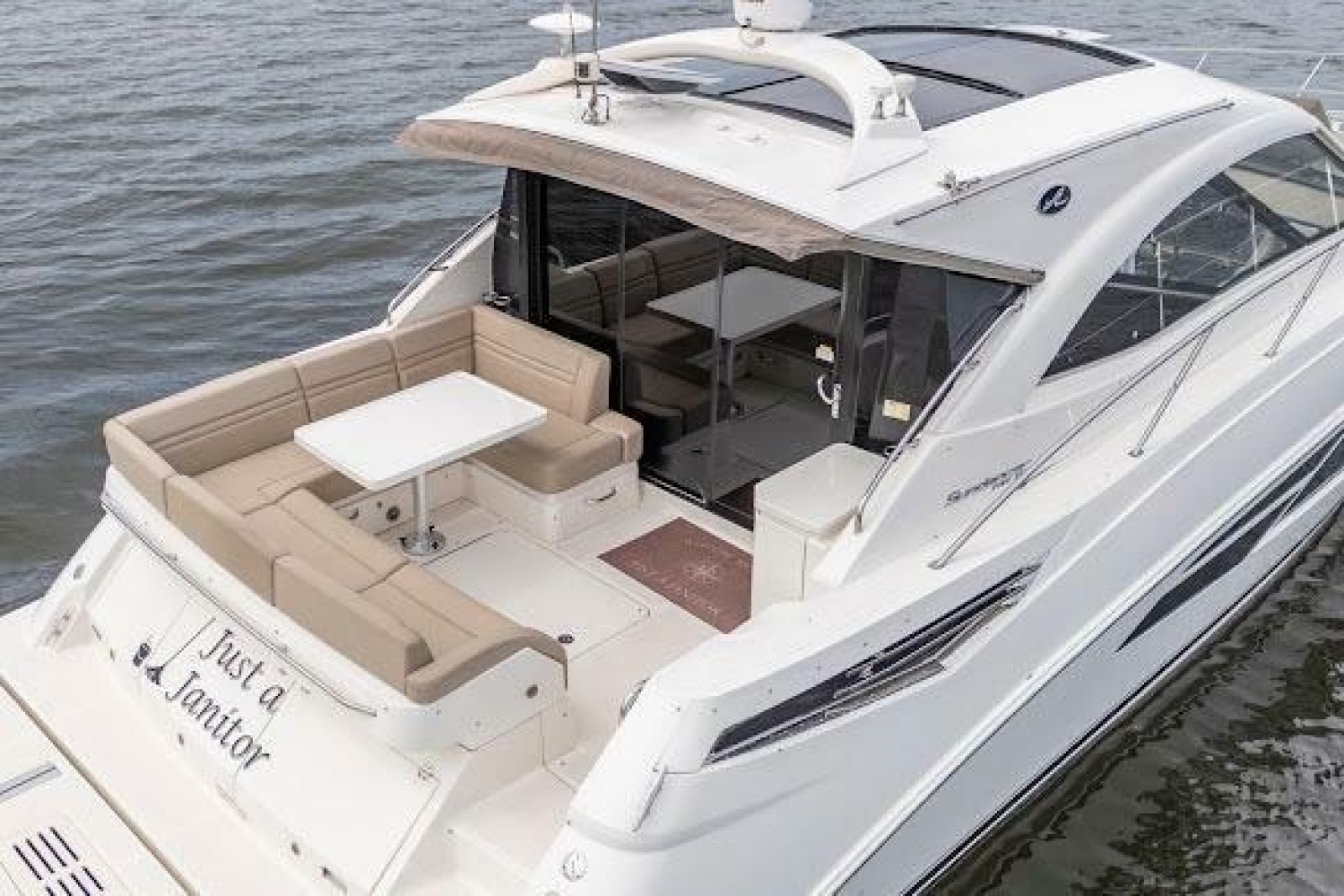 2016 Sea Ray Sundancer 510