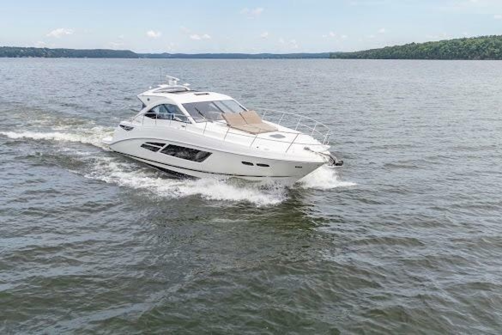 2016 Sea Ray Sundancer 510