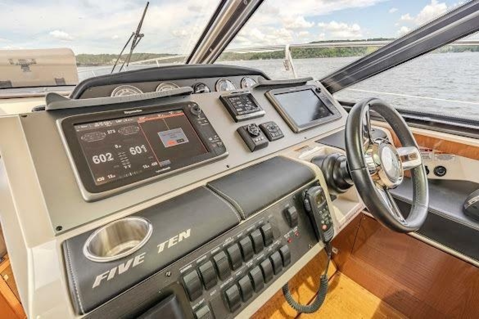 2016 Sea Ray Sundancer 510