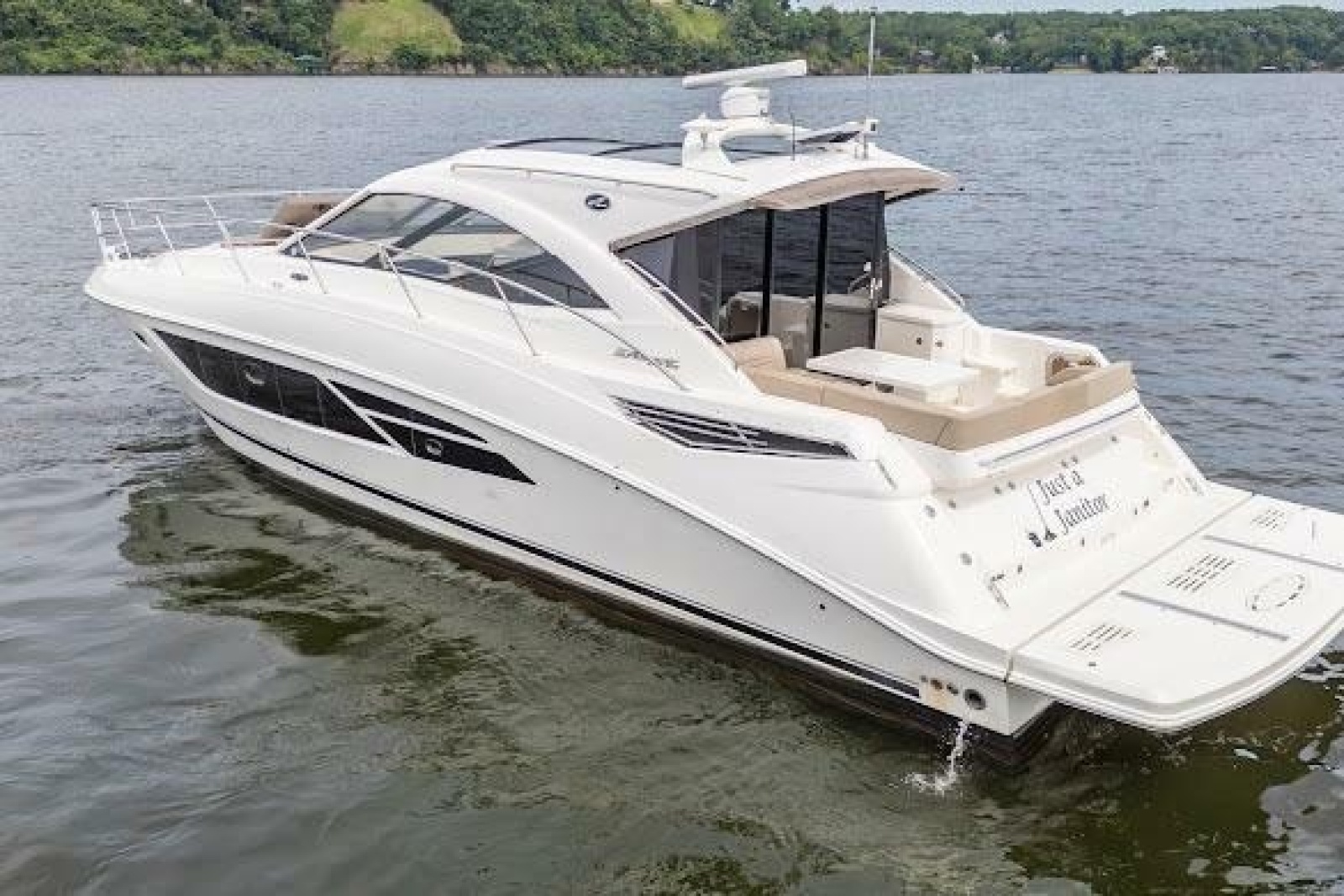 2016 Sea Ray Sundancer 510