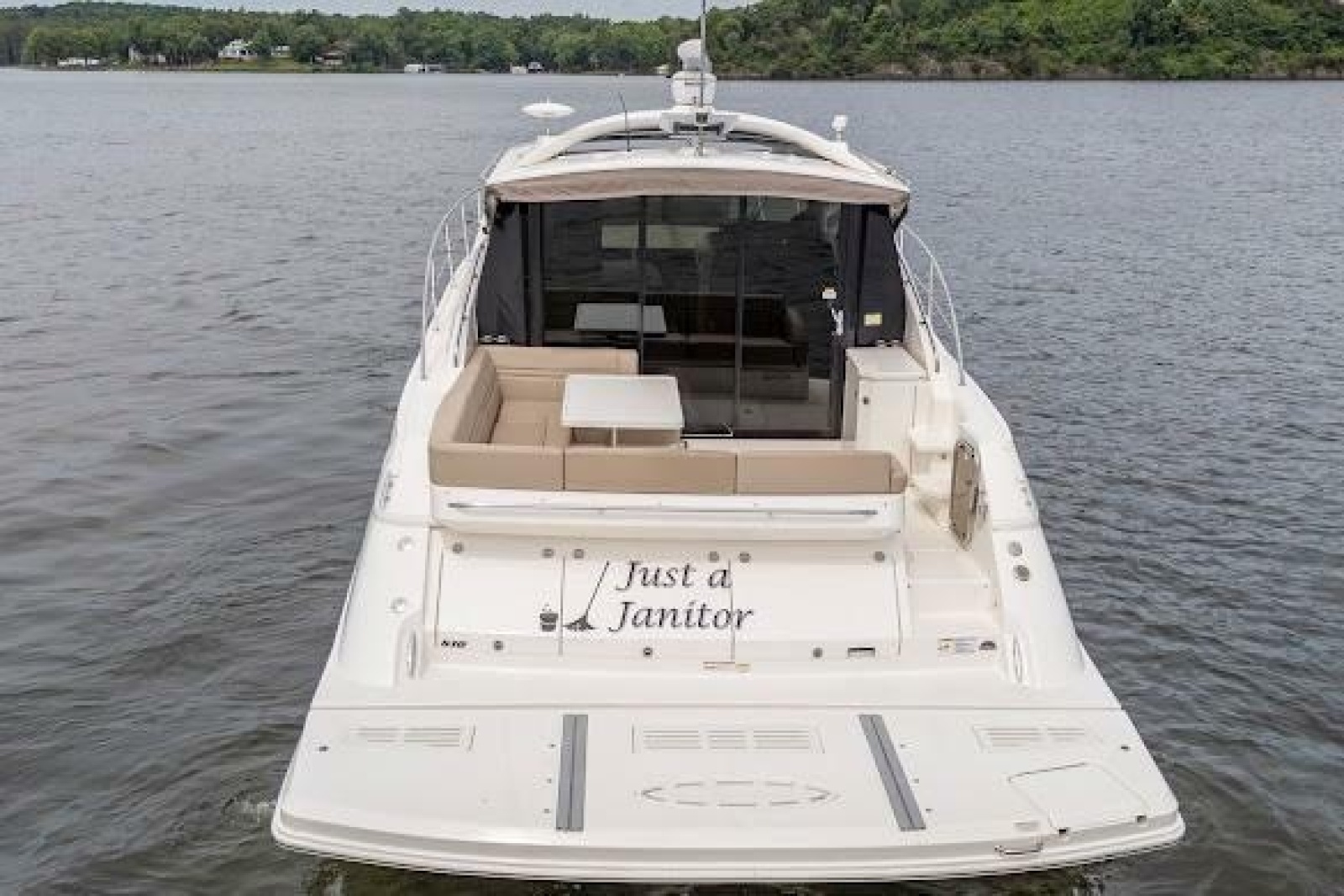 2016 Sea Ray Sundancer 510