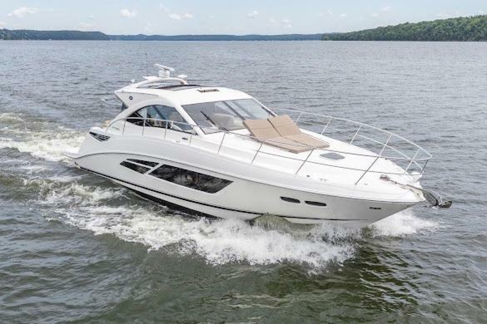2016 Sea Ray Sundancer 510