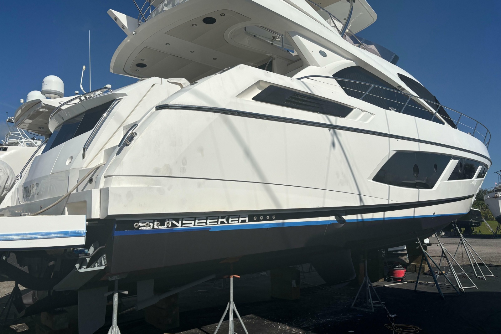 2016 Sunseeker Manhattan 65