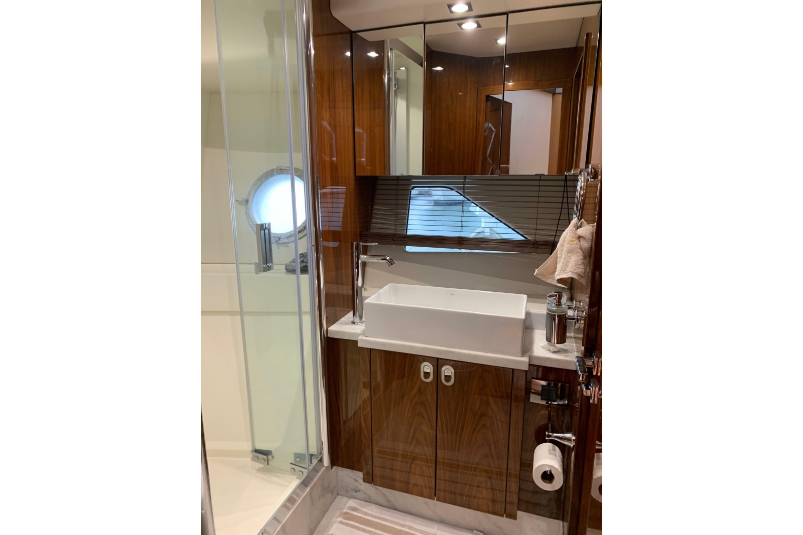 2016 Sunseeker Manhattan 65