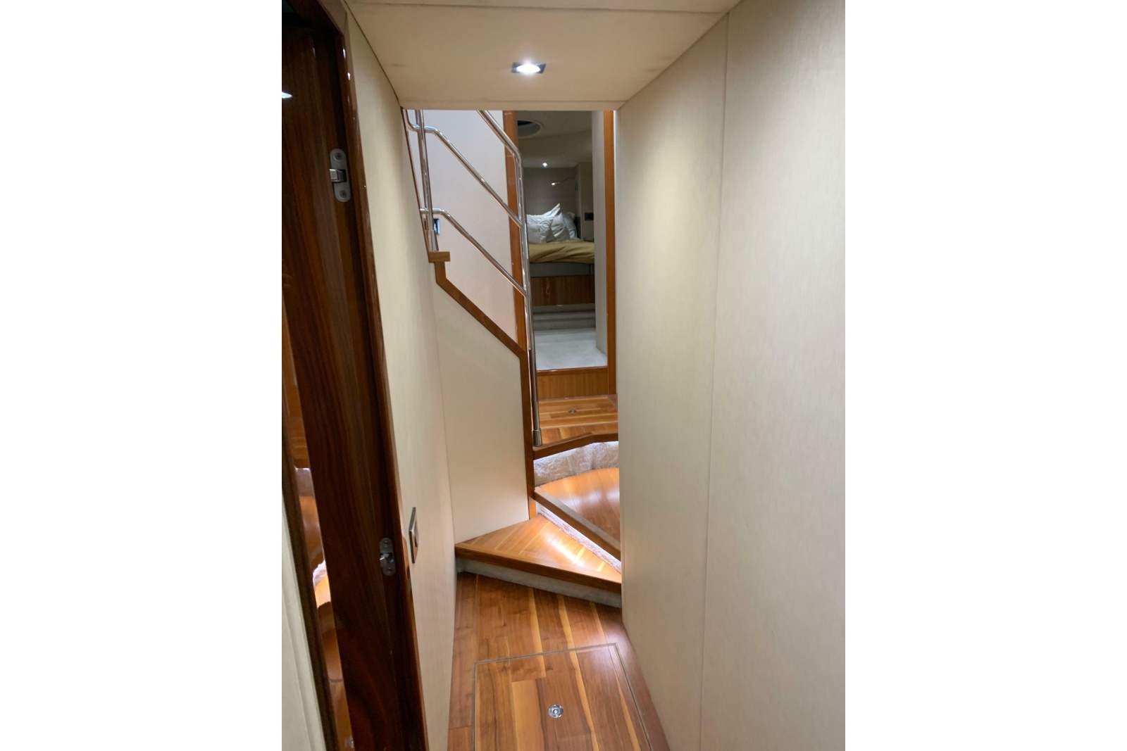 2016 Sunseeker Manhattan 65