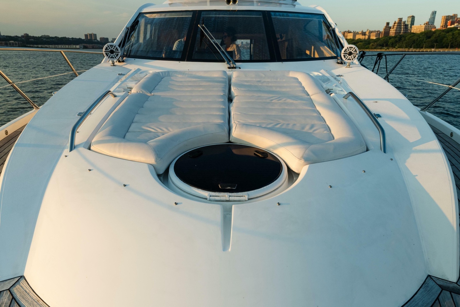 2016 Sunseeker Manhattan 65