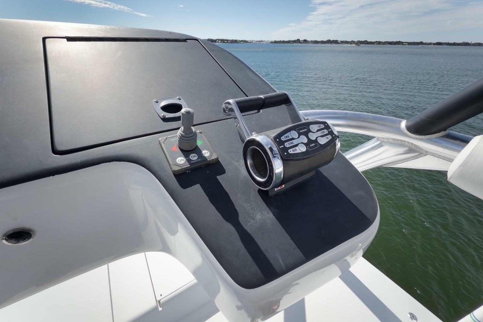 2015 Hatteras GT70