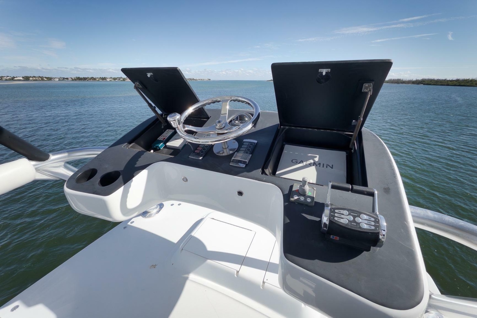 2015 Hatteras GT70