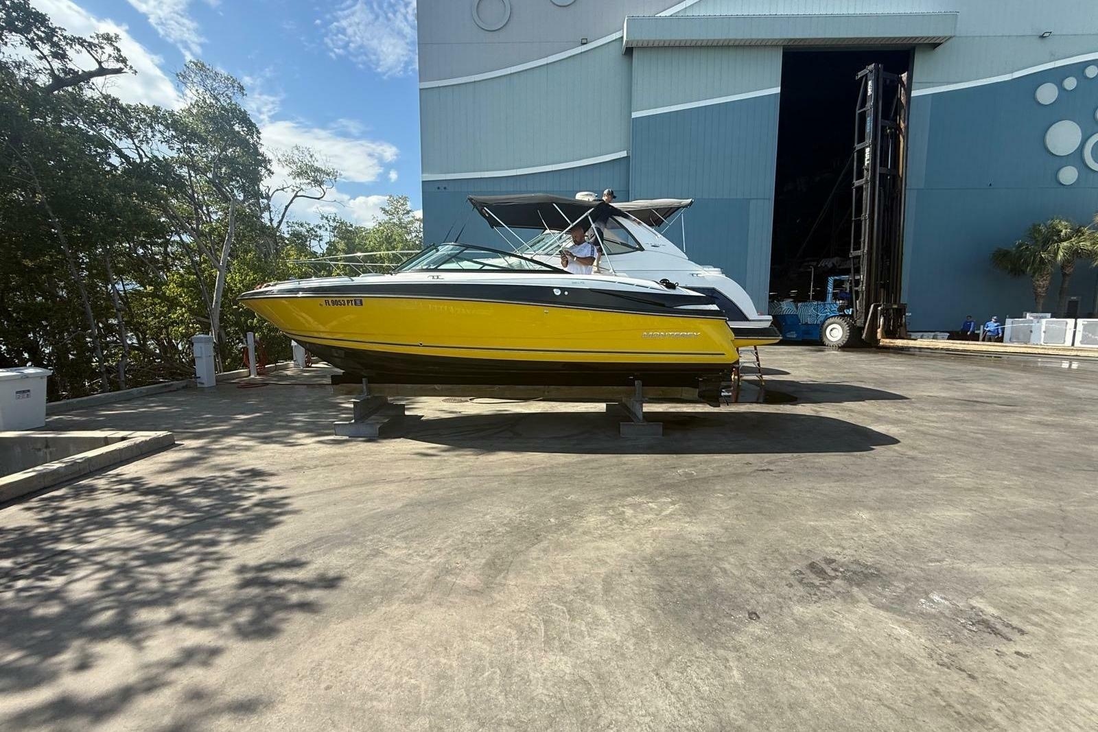 2015 Monterey 264FS